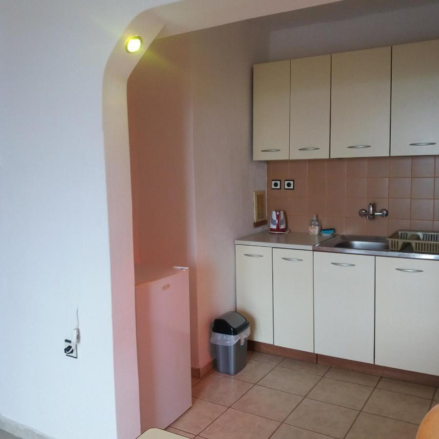 Къща За Гости Семейство Маврови Hotel Rezovo Eksteriør billede